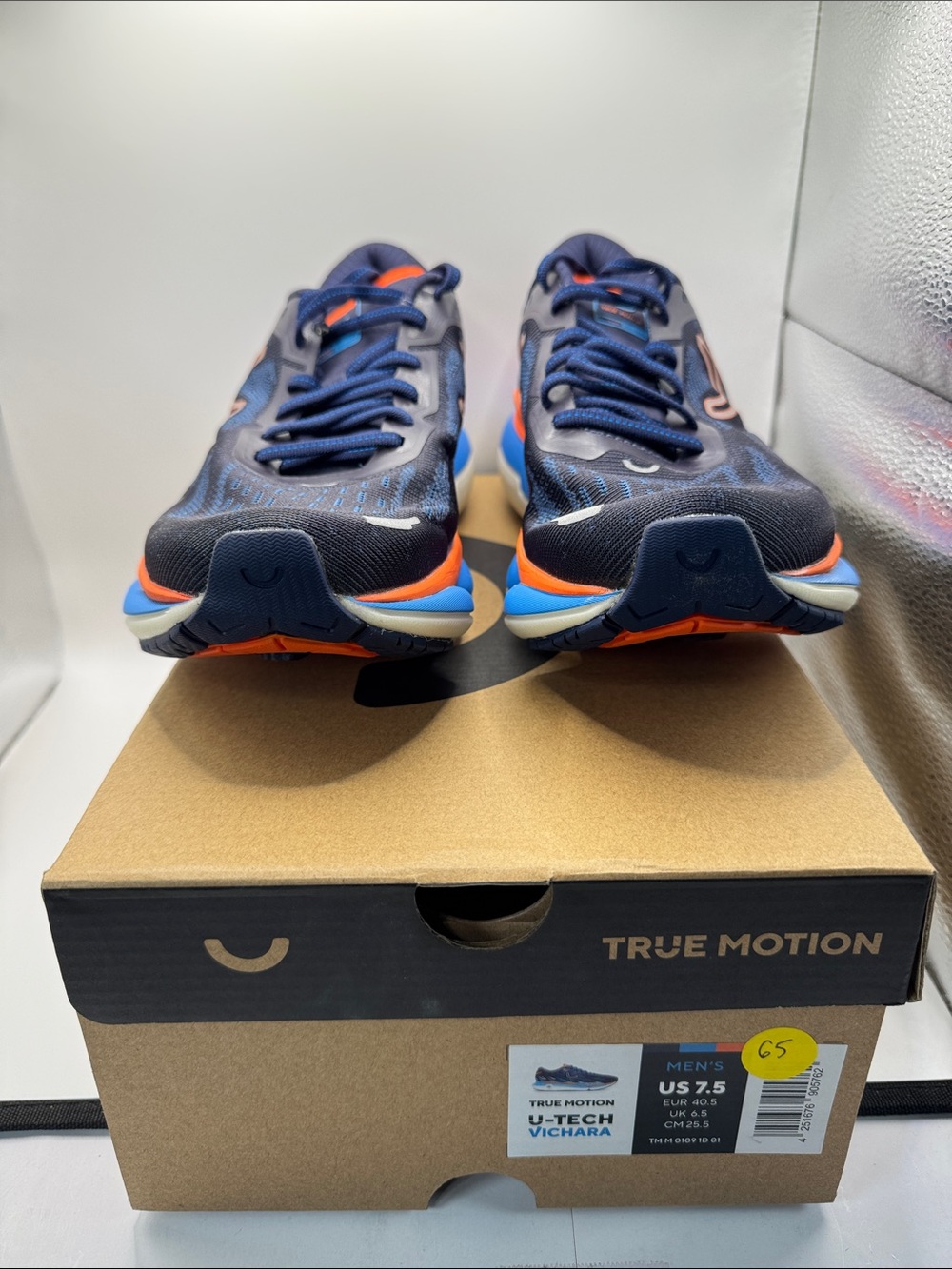 True Motion U-Tech Vichara Men's Running Shoes - Navy Blue & Orange
